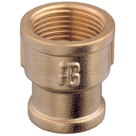 Brass reducer bushing from 1" to 3/4"