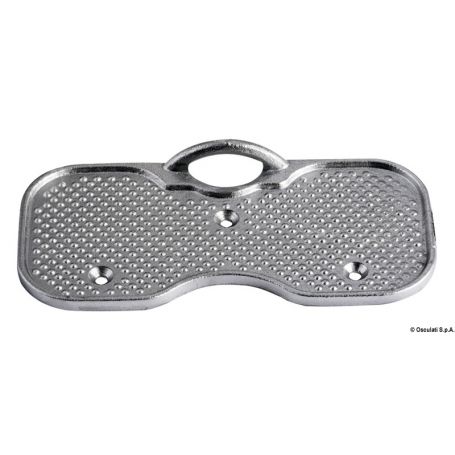 Stern protector plate with ring.