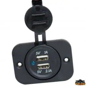 BLACK DOUBLE USB INPUT SOCKET FOR BOAT