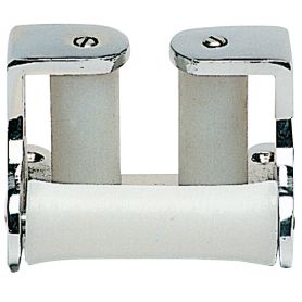 Bow chain or triple roller bow rope.
