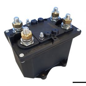 batteria) con protezione automatica contro il sovraccarico e il cortocircuito.